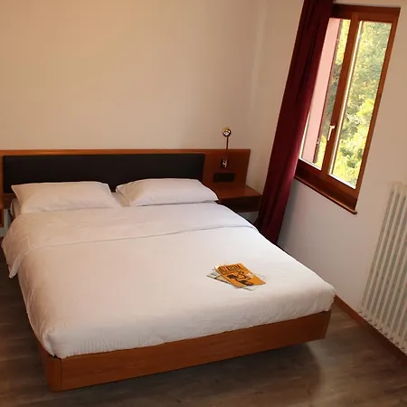 Casa Annita 게스트하우스 로카르노